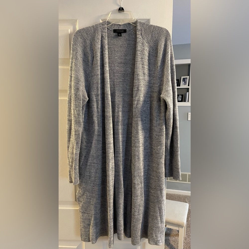 Long women’s tunic sweater size L